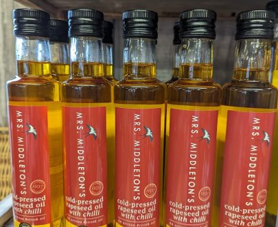 Cold-Pressed Rapeseed Oil with Chilli